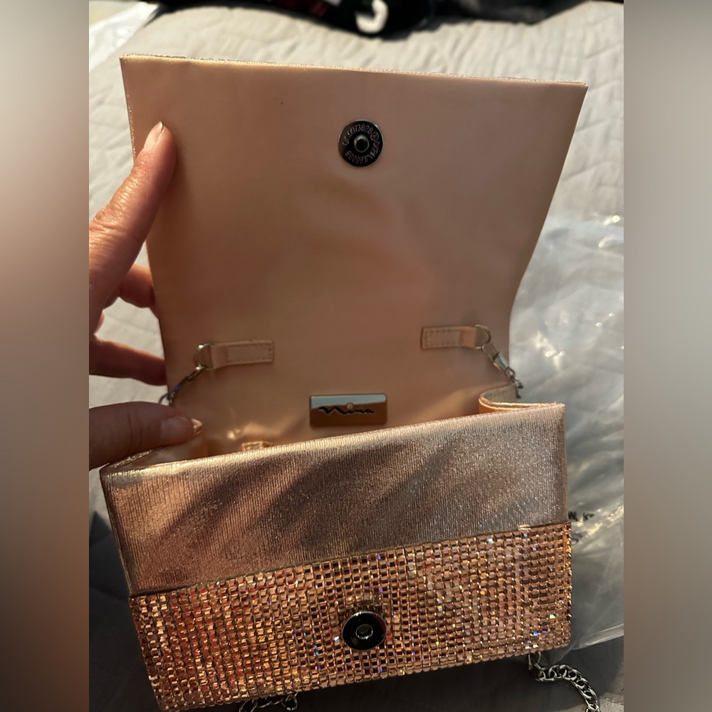 Nina Sequined Handbag - Picture 9 of 10